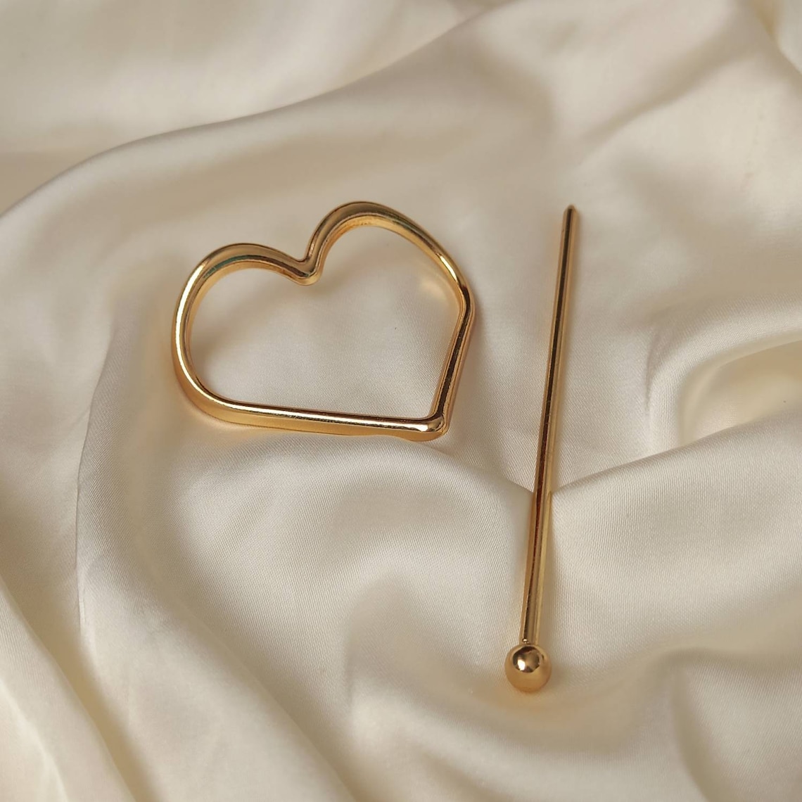 Gold Heart Hair Pin Gold Hair Pin, Basic Hair Pin, Gold Jewellery, Simple Hair Accessories, Minimalistic Hair Accessory, Gold Hair Pins image 3