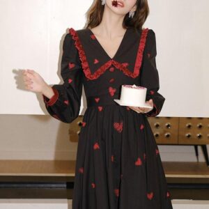 Elegant Vintage Puff Sleeve Gothic Dress
