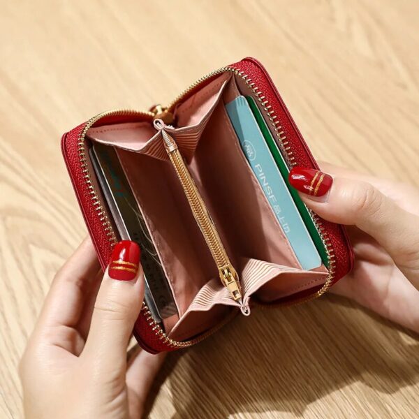 Heart Pattern Leather Mini Wallet with Tassel Zipper