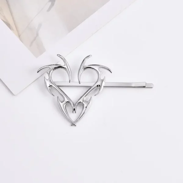 Trendy Hip Hop Silver Heart Hairpins - Image 5