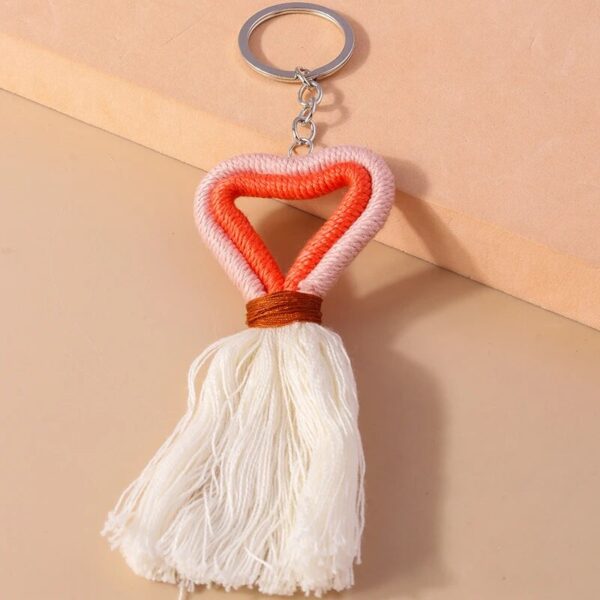 Chic Heart Tassel Keychain