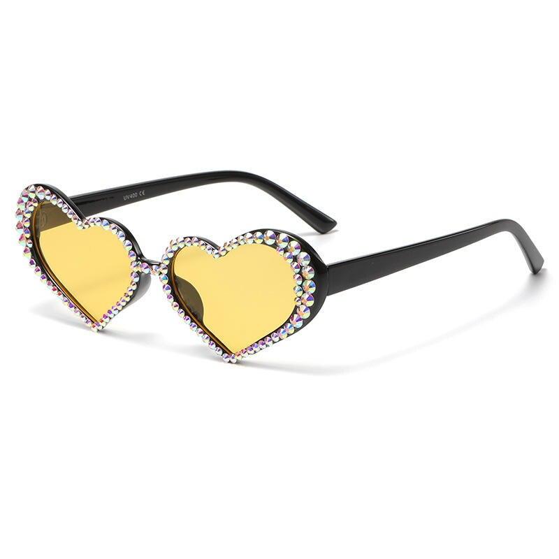 Heart Shaped Diamond Sunglasses Women Luxury Shiny Rhinestone Sun Glasses Female Small Frame UV400 Eyewear Oculos De Sol Feminin