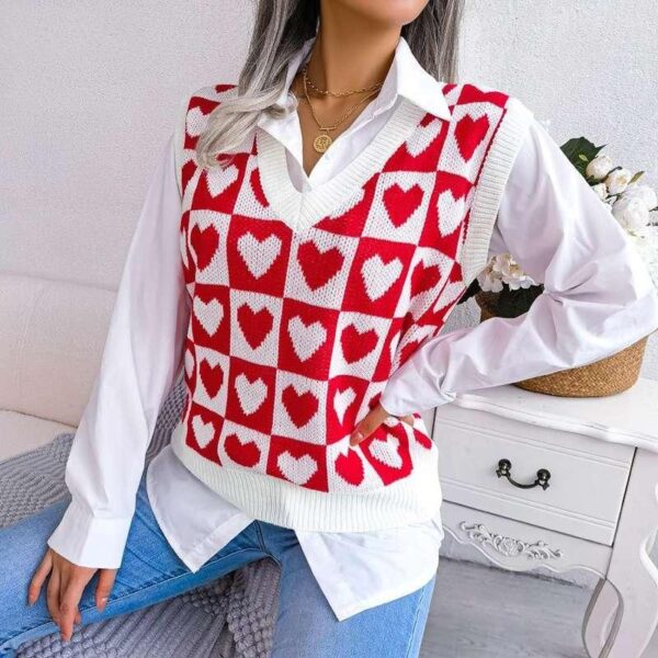 Heart Wave Knit Vest