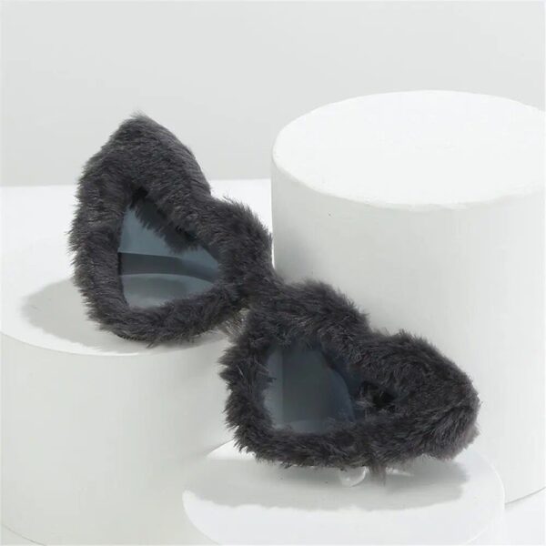 Chic Retro Heart-Shaped Plush Sunglasses - Image 3