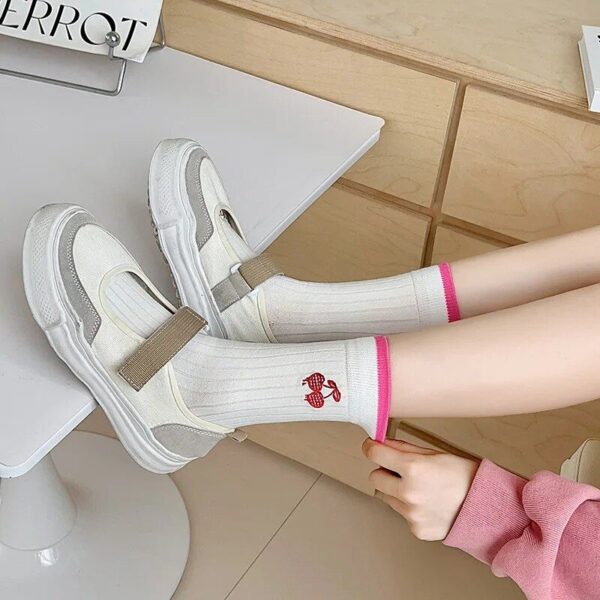 Trendy Kawaii Harajuku Middle Tube Socks