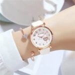 Luxury Diamond Love Design Women's Quartz Wristwatch