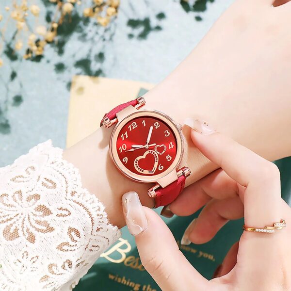 Elegant Fashion Ladies Watch - Image 4