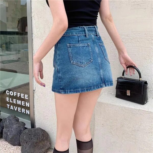 Women’s Slim Fit Vintage Denim Mini Skirt with Belt
