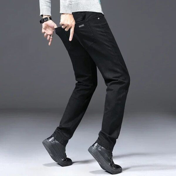 Winter Essential Fleece-Lined Slim Fit Jeans – Men’s Warm Stretch Denim