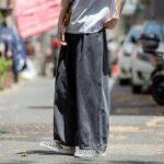 Streetwise Baggy Denim Cargo Jeans - Wide Leg Skateboard Pants for Men