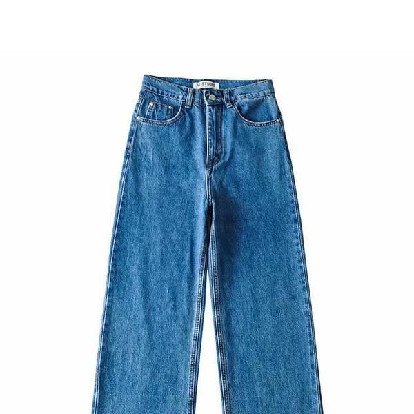 High Waist Straight Leg Jeans – Women’s Light Blue Denim Streetwear