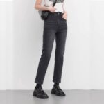 High-Waisted Straight-Leg Denim - Slim Fit Summer 2023 Women's Jeans