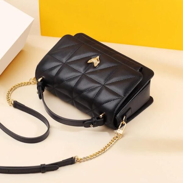 Elegant Leather Flap Shoulder Bag for Women