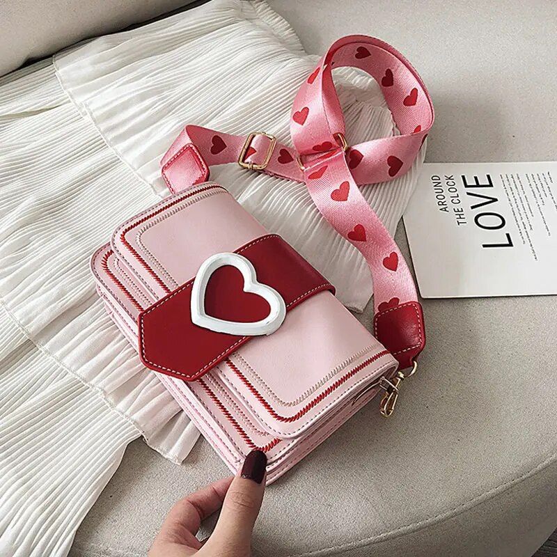 Trendy Heart Messenger Bag