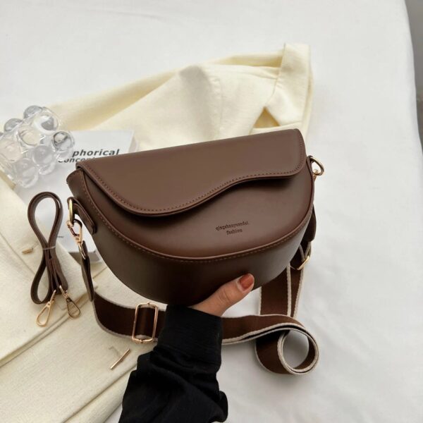 2023 Retro Chic Half Moon Crossbody Bag for Women - Image 7