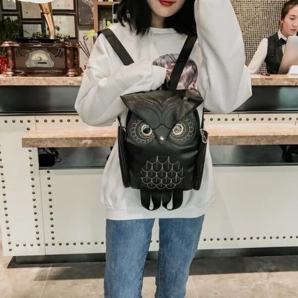 Chic Owl-Embossed PU Leather Backpack – Fashionable Women’s Travel Satchel