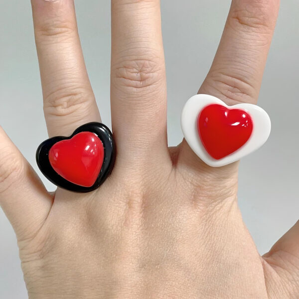 Trendy Acrylic Red Heart Rings