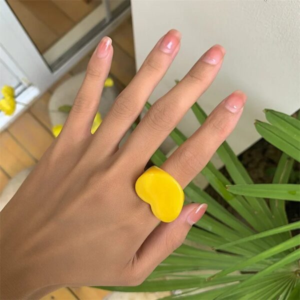 Chic Candy-Colored Heart-Shaped Resin Ring