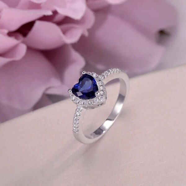 Luxury S925 Sterling Silver Blue Heart Cubic Zirconia Bridal Ring