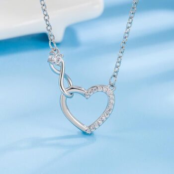 925 Sterling Silver Zircon Heart Interlocking Necklace