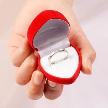 Charming Velvet Heart-Shaped Jewelry Box for Rings and Earrings