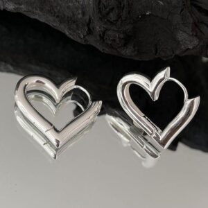 Romantic Love Heart 925 Silver Ladies Stud Earrings