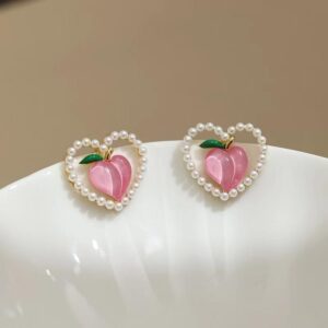 Charming Peach Heart Pearl Earrings