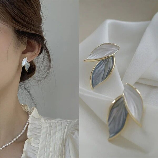 2023 Elegant Grey Leaf Metal Stud Earrings - Image 2