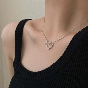 Chic Hollow Heart Pendant Necklace