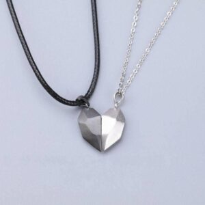 Magnetic Couple Heart Pendant Necklaces