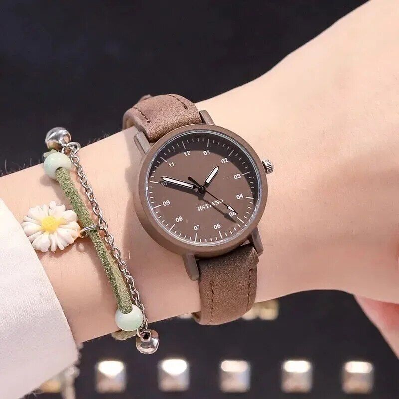 Elegant Women’s Quartz Watch – Timeless Waterproof Design