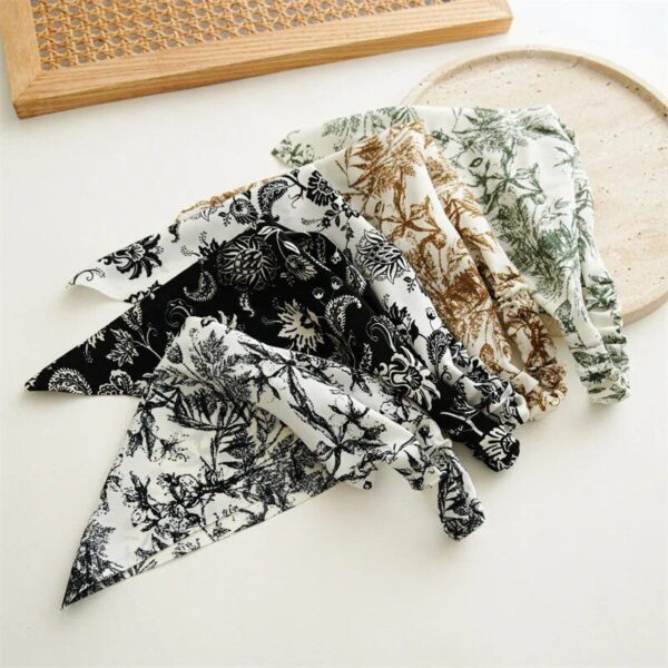 Elegant Triangle Tree Branch Print Bandana