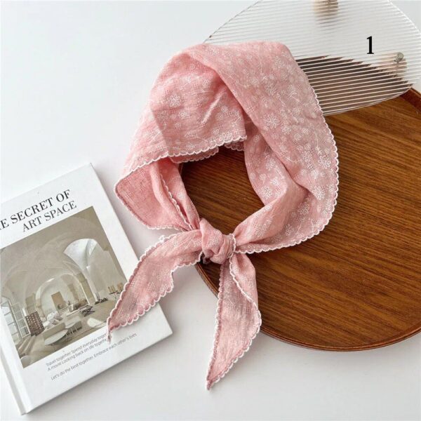 Elegant Floral Lace Triangle Scarf