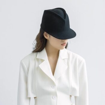 Women’s Wool Visor Hat, Casual & Warm Outdoor Accessory