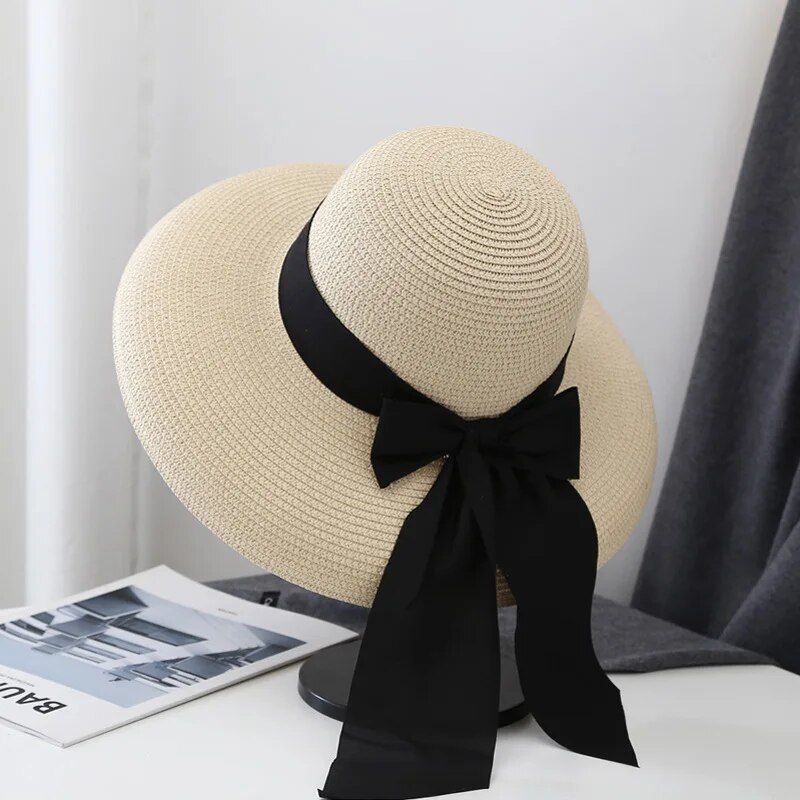 Chic Vintage Hepburn-Inspired Black Bow Straw Sun Hat