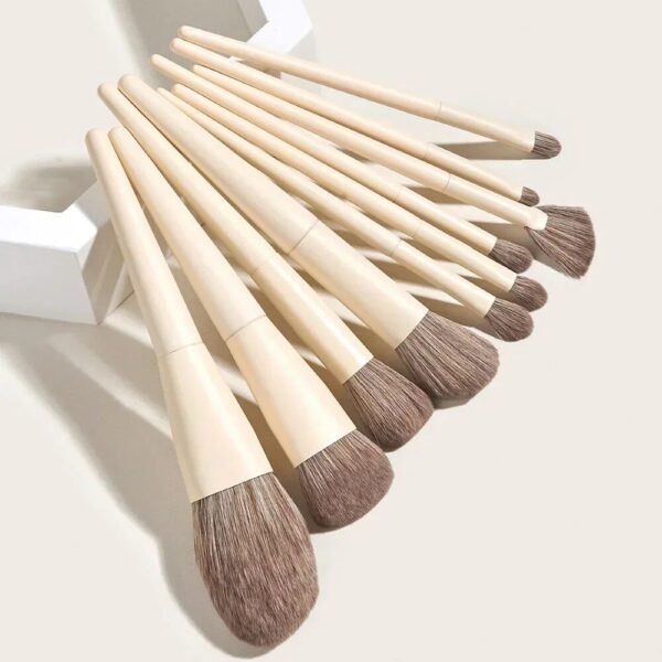 Luxurious Soft Makeup Brush Set – Your Perfect Beauty Companion - Image 6