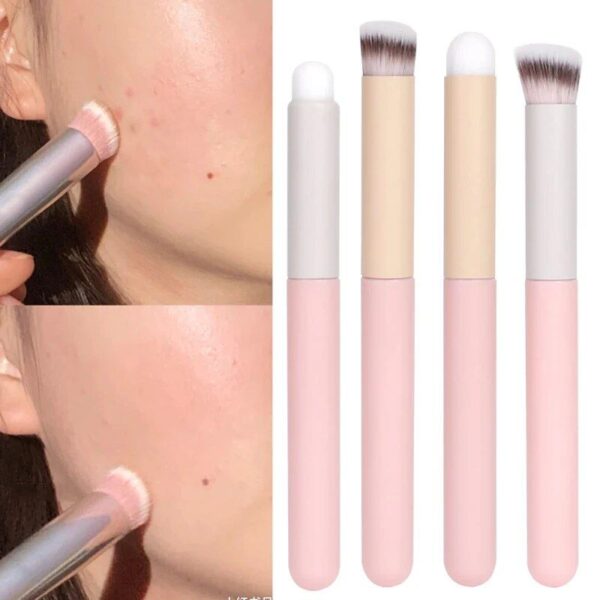 Multi-Purpose Makeup Brush: Concealer, Lip & Face Precision Tool