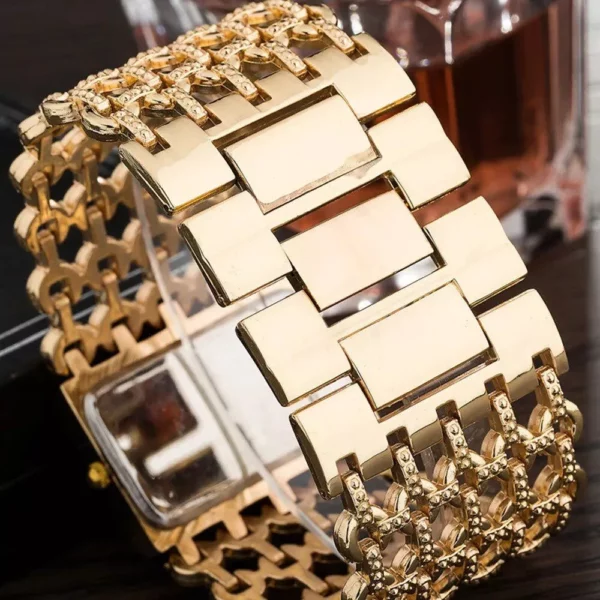 Elegant Gold Square Diamond Quartz Watch for Women