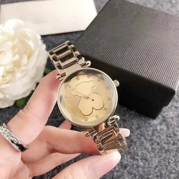 Chic Little Bear Quartz Women’s Watch with Steel Band – Fashionable & Sweet