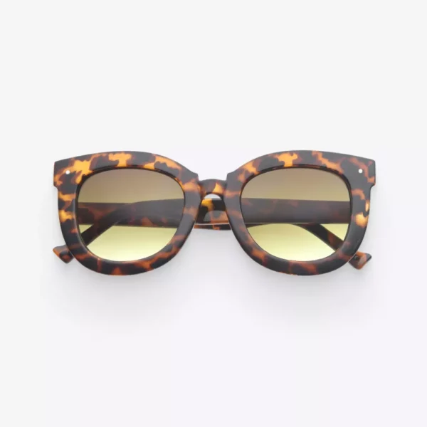 Tortoise Amber Women’s Oversize Cat-Eye Sunglasses
