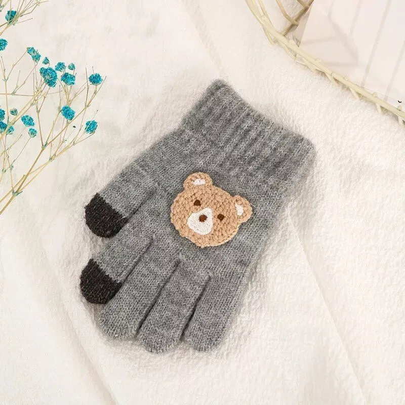 Adorable Cartoon Bear Knit Gloves for Toddlers – Warm and Cozy Acrylic Mittens