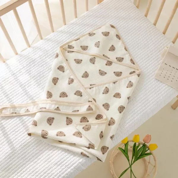 Soft 4-Layer Gauze Cotton Quilt for Infants 0-6 Months, 90x90cm