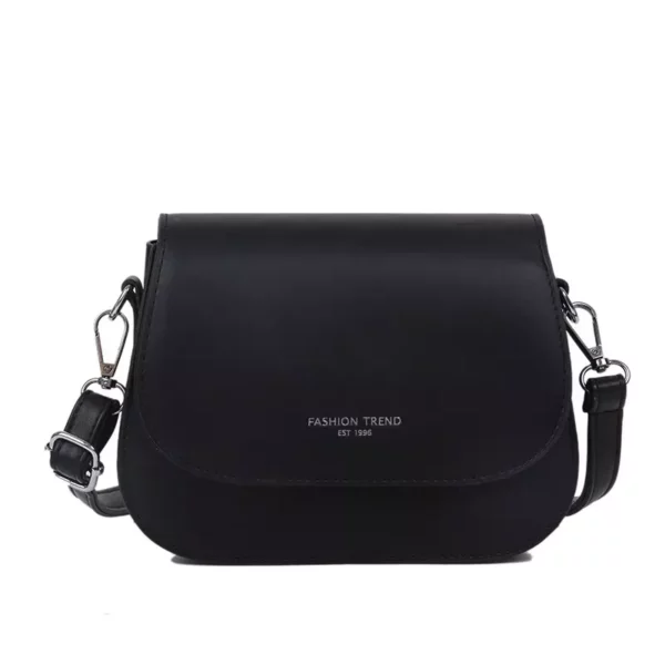 Elegant Saddle Crossbody Bag