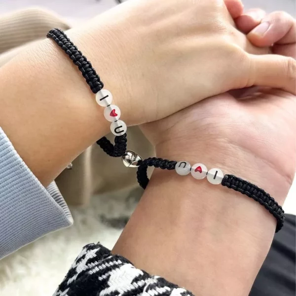 Luminous “I Love You” Adjustable Rope Bracelets for Couples and Friends