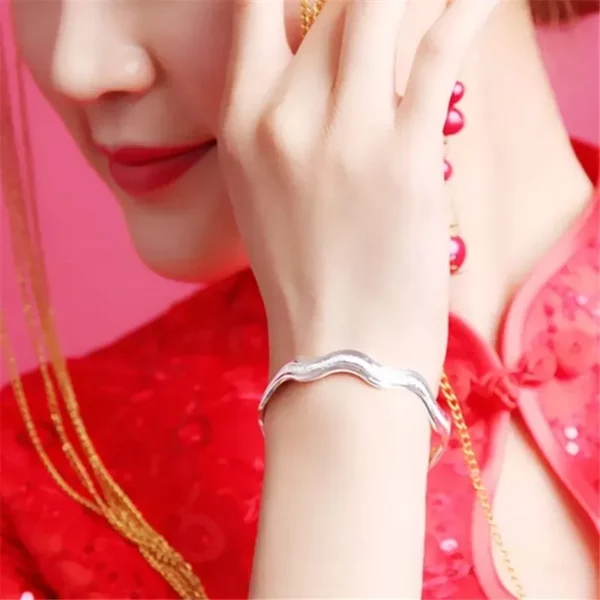 Elegant Wavy Cuff Bracelet – Silver Plated, Zircon Embellished Fashion Accessory for Women