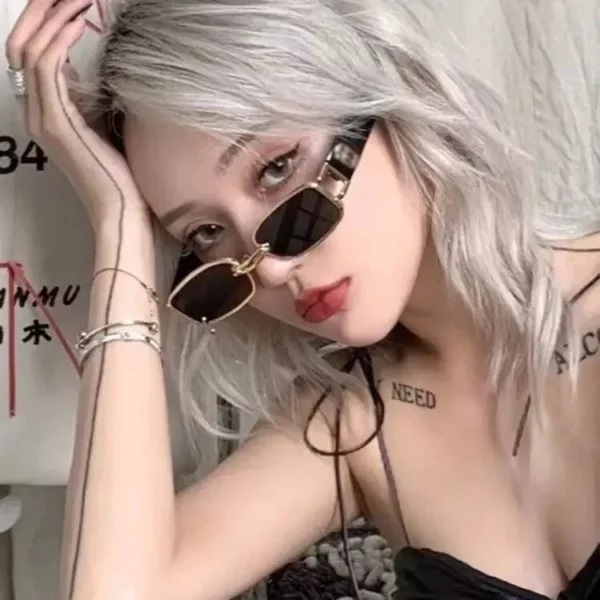 Retro Chic Rectangle Sunglasses