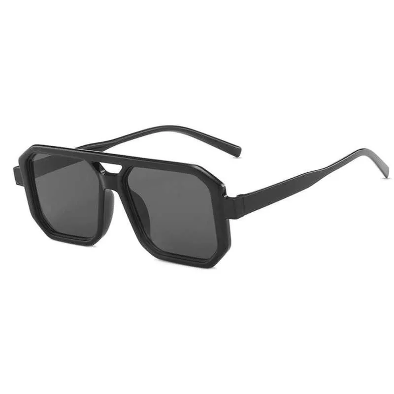 Chic Retro Square Sunglasses