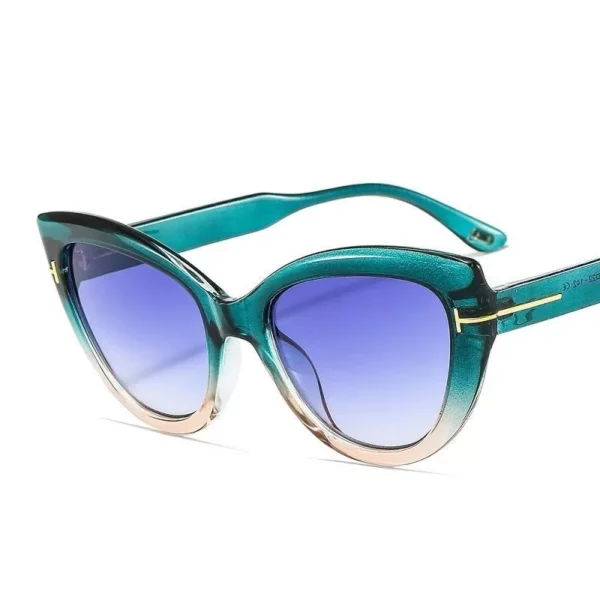 Trendy Cat Eye Sunglasses with Gradient Lens – UV400 Protection, Vintage Design