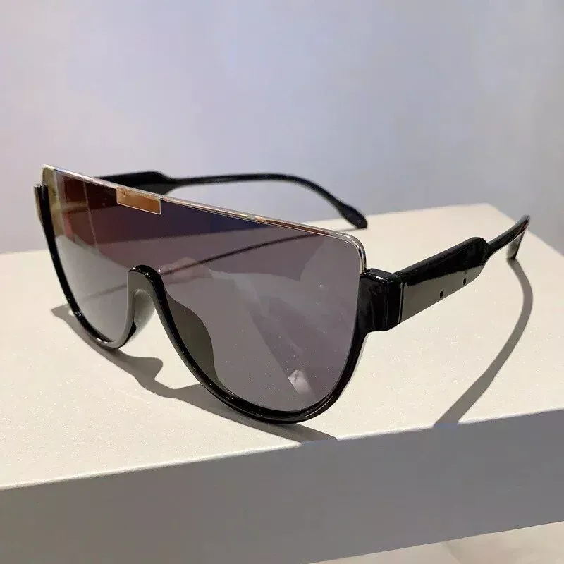 Trendy Half-Frame Oversized Sunglasses – Vintage Punk Style for Women and Men