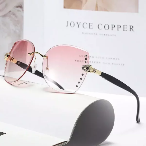 Elegant Oversized Rimless Diamond Sunglasses – Sexy Square Sunnies for Women